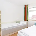 Apartment Trafalgar 323 *