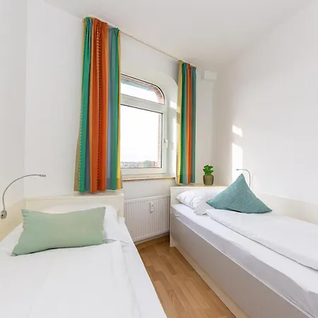 Apartament Trafalgar 323 *